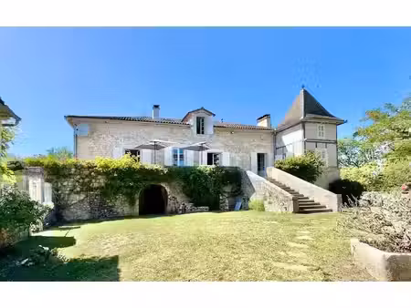 vente propriété 10 pièces 270 m² à lalbenque (46230)  749 000 €