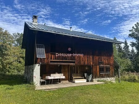 en exclusivite chalet d'alpage rénové de 5 pièces avec grand terrain aux pieds des pistes 