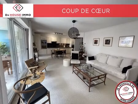 dans résidence sécurisée de bon standing. bel appartement 2 pièces lumineux en deuxième li