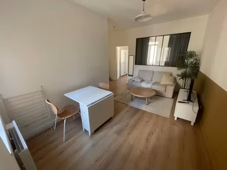 location appartement 2 pièces 37 m² à lille (59800)