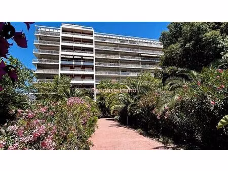 toulon ouest. appartement
