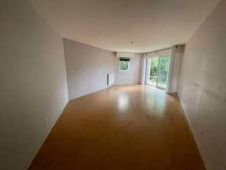 location appartement 3 pièces à lorient (56100) : à louer 3 pièces / 71m² lorient