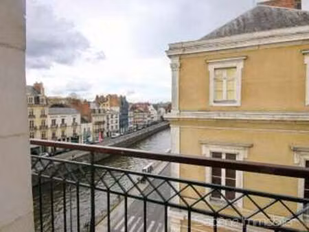 location appartement 2 pièces à rennes centre ville (35000) : à louer 2 pièces / 56m² renn