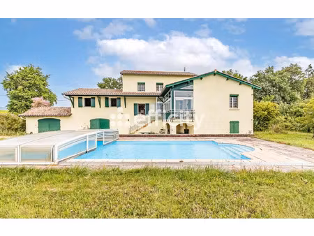 vente ferme 7 pièces 153 m² à charentay (69220)  590 000 €