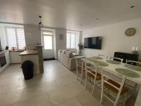location maison meublé à saint-hélen (22100) : à louer meublé / 76m² saint-hélen