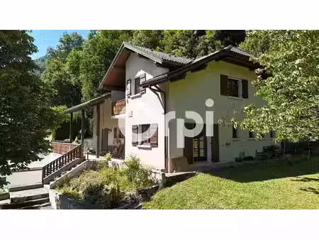 vente maison 6 pièces 180.44 m² à saint-jeoire (74490)  550 000 €