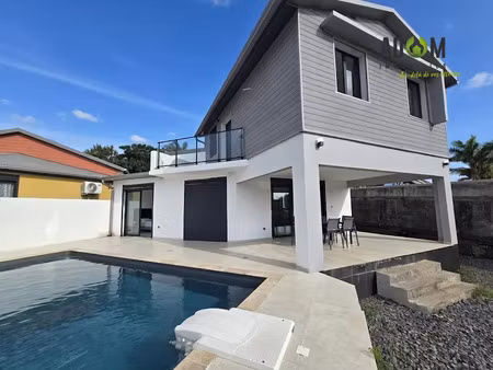 vente villa 5 pièces 108 m² à saint gilles les hauts (97435)  640 000 €