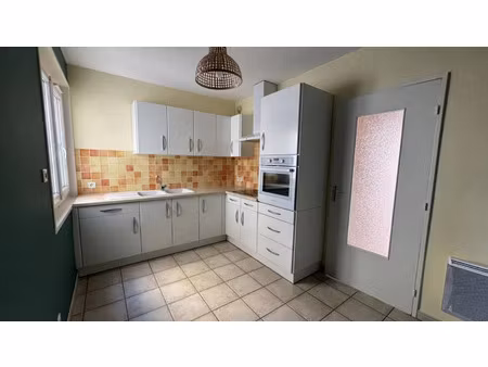 vente appartement 3 pièces 68 m² thiers (63300)