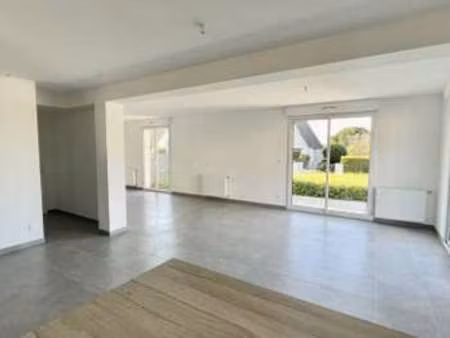 location maison à verson (14790) : à louer / 123m² verson