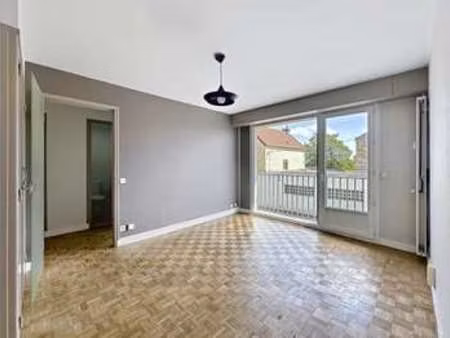 location appartement t1 à caen chemin vert (14000) : à louer t1 / 31m² caen chemin vert