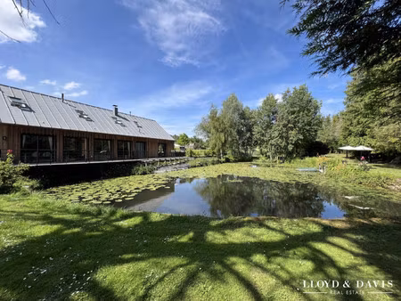 maison de luxe à vendre dans le quartier barbâtre-saint remy-verrerie