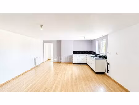 maison divisée en 2 appartements – wavrechain-sous-denain