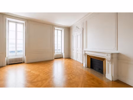 appartement de luxe à vendre dans le quartier parc monceau