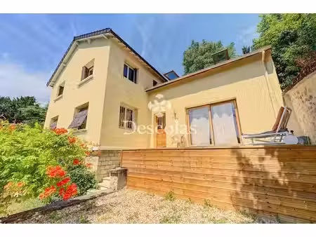 vente maison 9 pièces 202 m² à saint-germain-en-laye (78100)  1 390 000 €