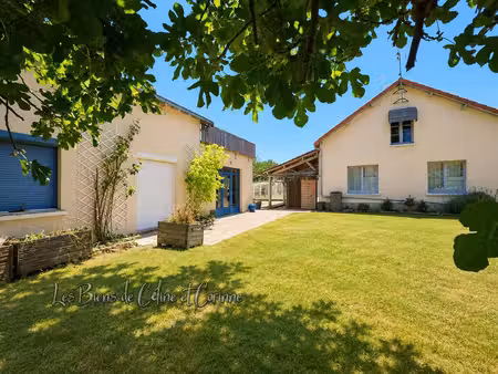 ensemble de 2 maisons 10 pièces