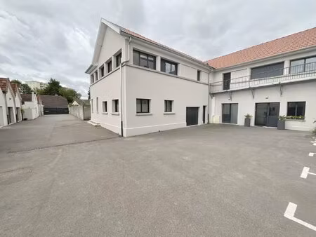 loft rècement aménagé de 160m2 avec terrasse de 40m2