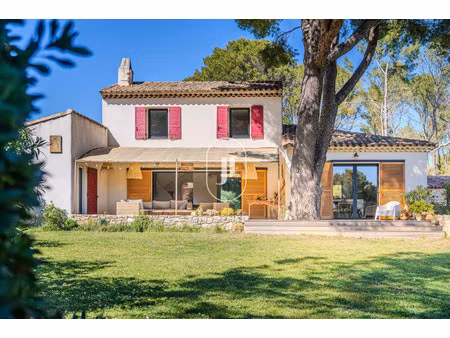 maison de luxe à vendre à ventabren