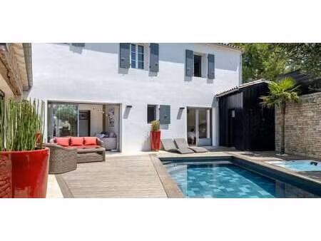 maison avec piscine et terrasse rivedoux-plage (17)