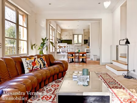 vente maison 9 pièces 280 m² à saint-germain-en-laye (78100)  1 850 000 €