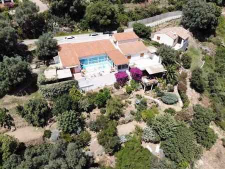 à vendre – propriété avec maison et appartement indépendant à olmeto