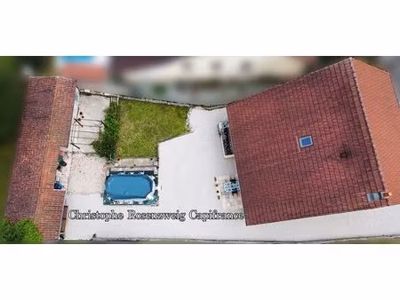 maison t6 de 140 m2 plus annexe de 55 m2