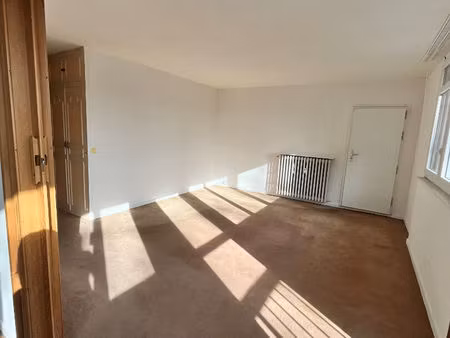 appartement 5 pièces à vendre au centre du pecq avec vue parc