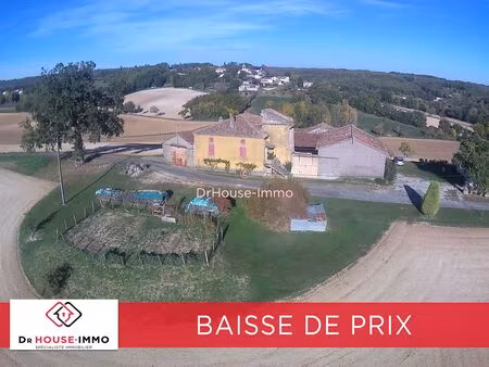 corps de ferme en pierre à restaurer avec vue imprenable à 360°.