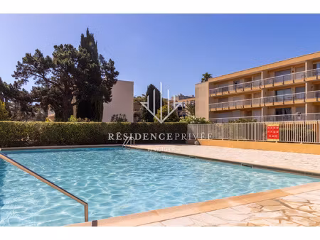 appartement 2 pièces à 200 mètres de la mer