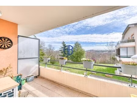 à vendre superbe t4 de 82 m² avec terrasse  piscine et double stationnement ?...