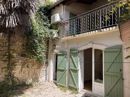 maison de ville quartier hauture avec grande cour et terrasse