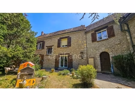 a vendre 8 pièces fontaine la riviere (91) maison sur sous-sol avec cave voûtée et piscine
