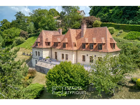 manoir en pierre avec vue exceptionnelle sur les méandres de la seine