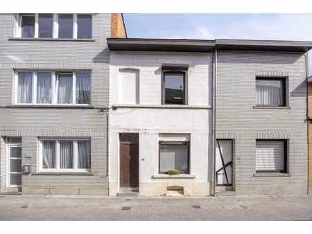 charmante maison prête à emménager avec un potentiel surpren