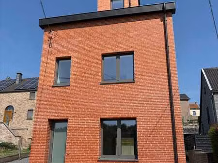 maison familiale rénovée 3 ch  2 sdb  jardin  peb b.