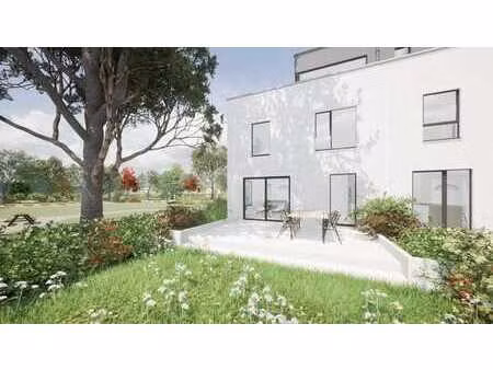 duplex 3 chambres + terrasse et jardin