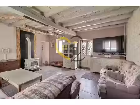 vente maison 0 pièces 160 m² à moulins-sur-yevre (18390)  199 900 €