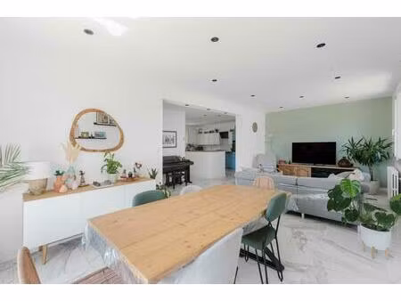 maison plain-pied de 91 m² avec terrain de 1 868 m²