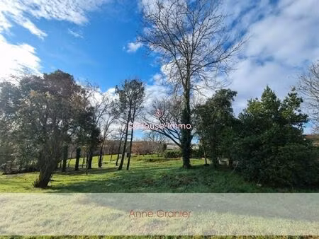 terrain d’exception de 1 816 m²  alliant calme  vue campagne et accès rapide à toulouse.