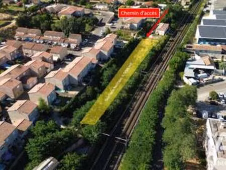 vente terrain à pont-saint-esprit (30130) : à vendre / 938m² pont-saint-esprit