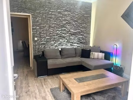 maison de ville mitoyenne – 98 m² – secteur calme  toutes commodités à portée