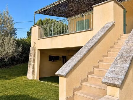 villa de standing + garage et jardin