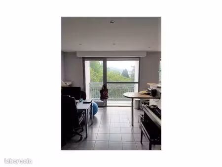 studio 1 pièce 40 m²