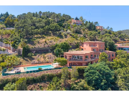 villa de luxe à vendre à théoule-sur-mer