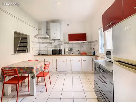 studio meublé 29m2 place du marché