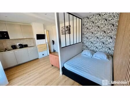studio 1 pièce 23 m²
