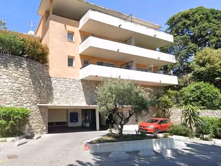 garage grasse
