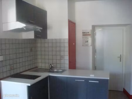 t1 bis étudiant proche lycée de gourdan polignan