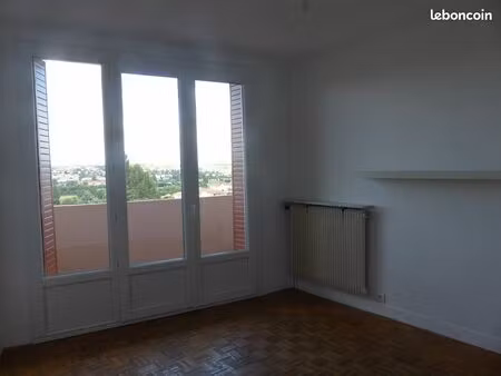 420 euros appartement 1 piece 28 m