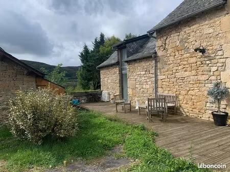 petite maison de charme dans un corps de ferme