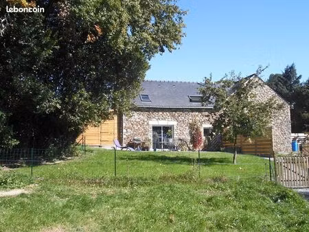 maison mitoyenne en pierre à louer dès mi septembre 2026